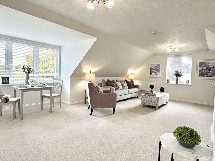 2 Bedroom Flat For Sale In Burlington Lodge, Birchwood Park Avenue, Swanley, Kent, BR8