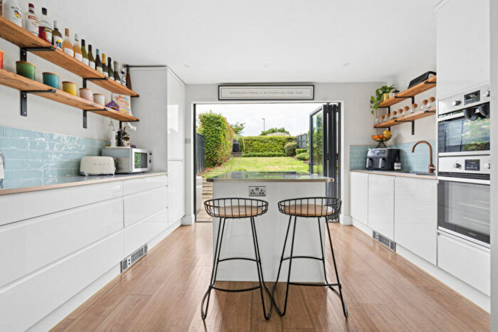 3 Bedroom Semi-Detached House For Sale In Seymour Court Road, Marlow, SL7