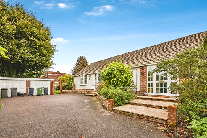 4 Bedroom Detached Bungalow For Sale In South Street, Warminster, BA12