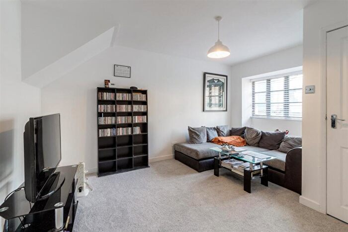 2 Bedroom Terraced House For Sale In Broad Green, Wellingborough, NN8