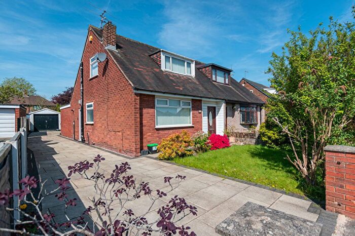 4 Bedroom Bungalow For Sale In Landside, Leigh, WN7