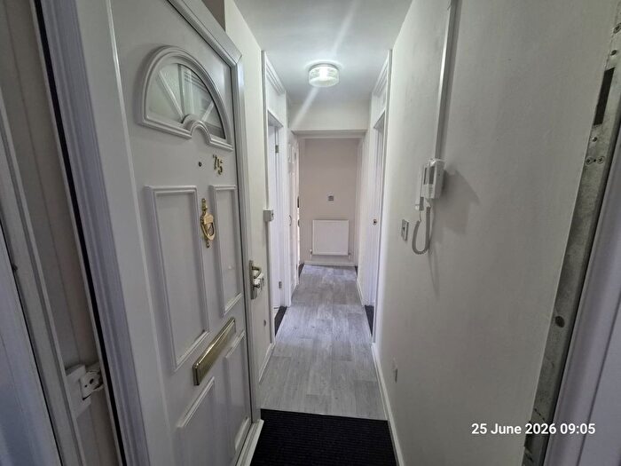 1 Bedroom Flat To Rent In Billesley, Birmingham, West Midlands, B13