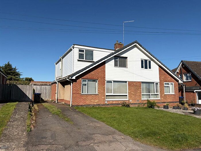 4 Bedroom Property For Sale In St. Augustin Way, Daventry, NN11