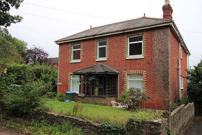 3 Bedroom Flat To Rent In Walpole Lane, Swanwick, Southampton, SO31