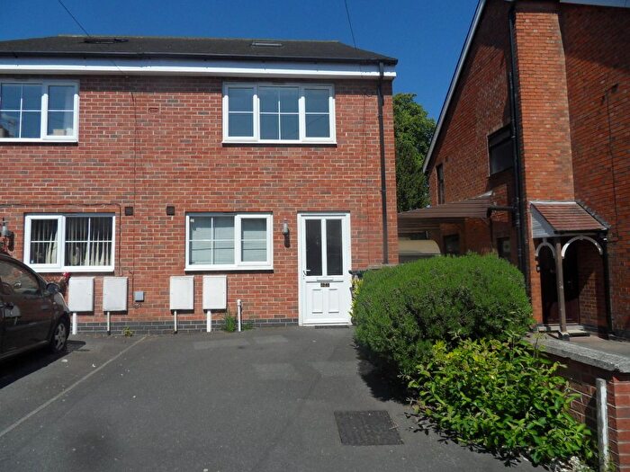 3 Bedroom Semi-Detached House To Rent In Howitt Street, Heanor, DE75