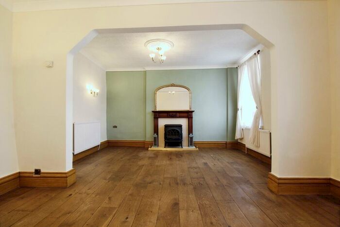 3 Bedroom Semi-Detached House To Rent In High Street, Braithwell, Rotherham, South Yorkshire, S66