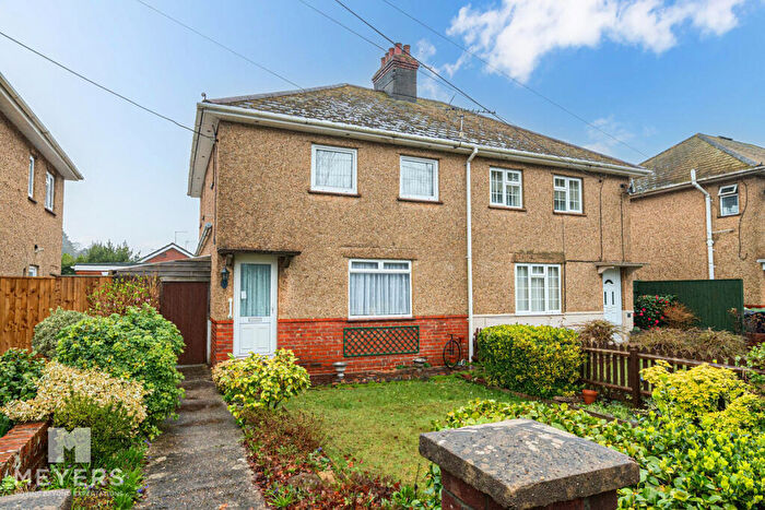 3 Bedroom Semi Detached House For Sale In Middlehill Road, Wimborne, BH21