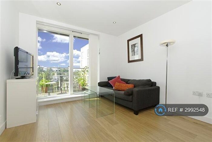 1 Bedroom Flat To Rent In Conington Road, London, SE13