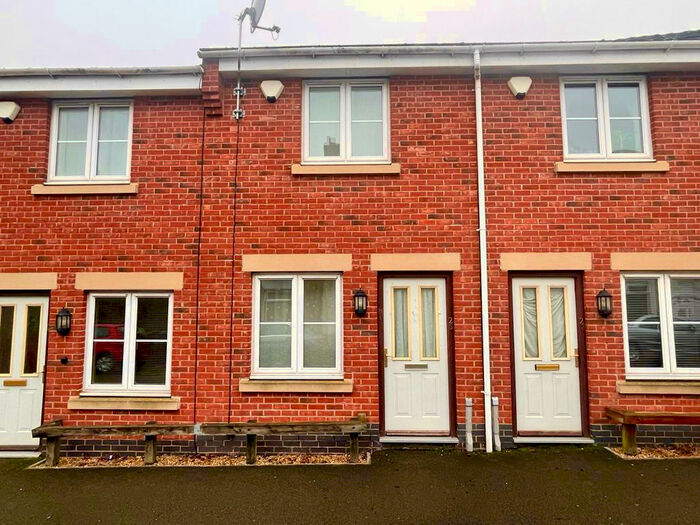 2 Bedroom House To Rent In Princes Street, Rugby, CV21