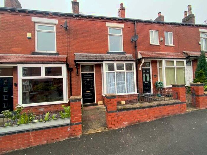 2 Bedroom Property To Rent In Hastings Road, Heaton, Bolton, BL1