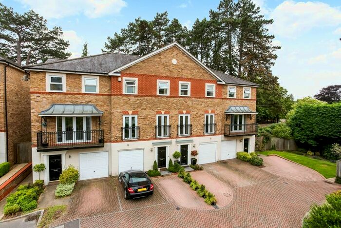 5 Bedroom Terraced House To Rent In St. James Gate, Sunningdale, Ascot, SL5
