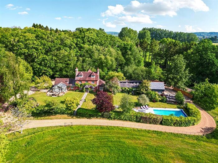 5 Bedroom Country House For Sale In Brickyard Lane, Corfe Mullen, Wimborne, BH21