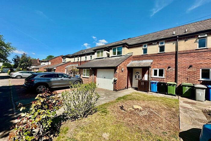 3 Bedroom Mews To Rent In St Hugh's Close, Timperley, Altrincham, WA14