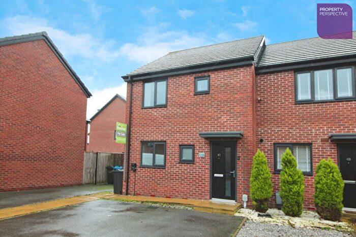 3 Bedroom Terraced House For Sale In Westbrick Avenue, Hull, HU3