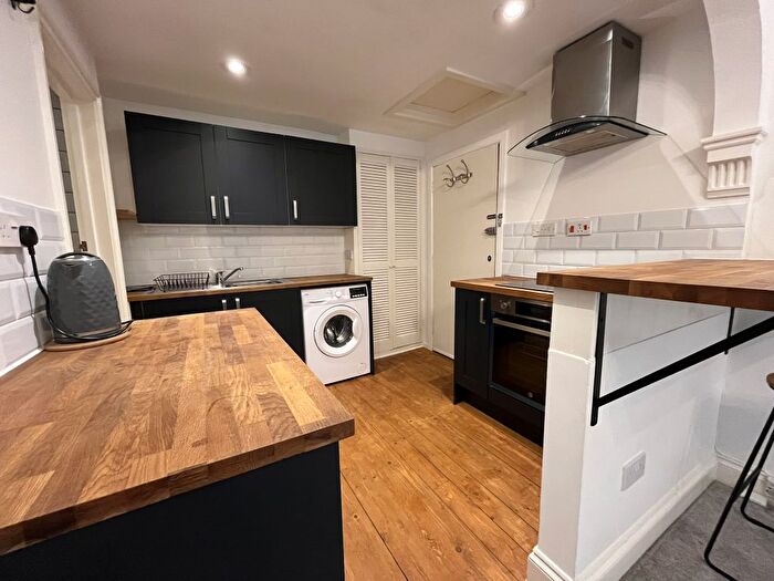 Studio To Rent In Durley Gardens, Bournemouth, BH2