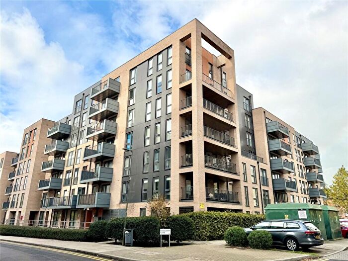 1 Bedroom Flat To Rent In Plamer Court, London, NW9
