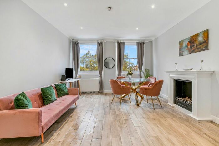 3 Bedroom Flat To Rent In Stanhope Gardens, South Kensington, SW7
