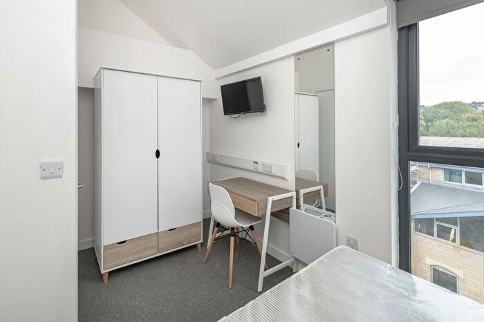 Studio To Rent In Banglo House, Lower Bristol Road, BA2