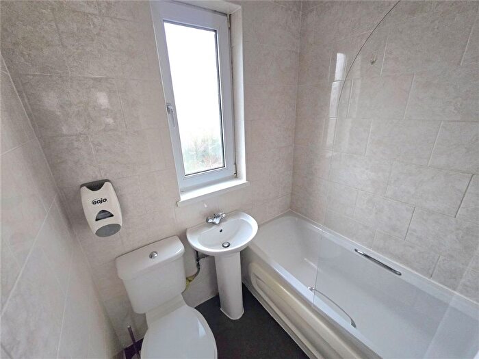 3 Bedroom End Of Terrace House For Sale In Cheveral Avenue, Radford, Coventry, CV6