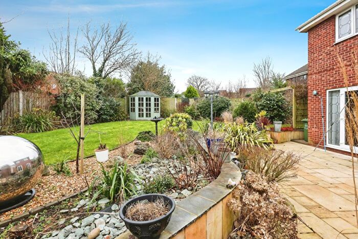 4 Bedroom Detached House For Sale In Wasperton Close, Birmingham, West Midlands, B36