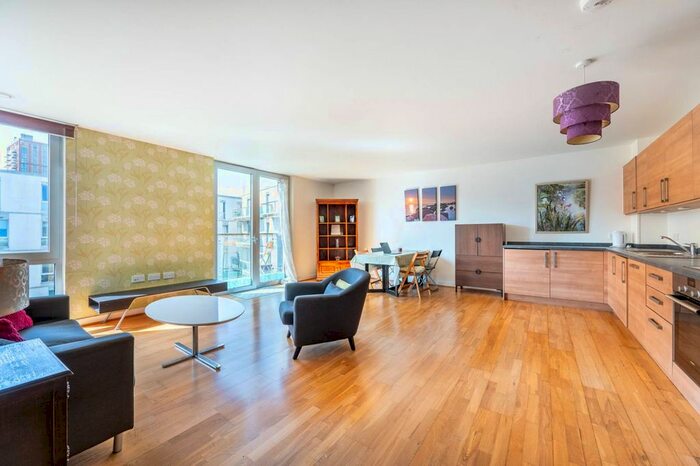 2 Bedroom Flat To Rent In Empire Way, Wembley Park, Wembley, HA9