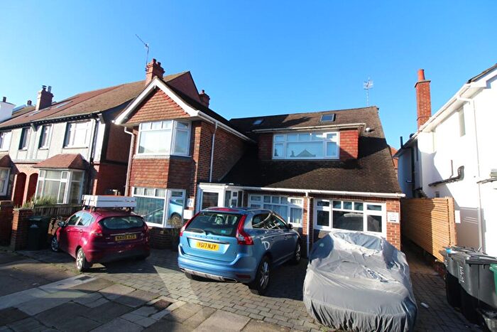 1 Bedroom Flat To Rent In Montefiore Road, Hove, East Sussex, BN3