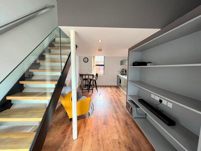 2 Bedroom Terraced House To Rent In Reservoir Street, Salford, M6