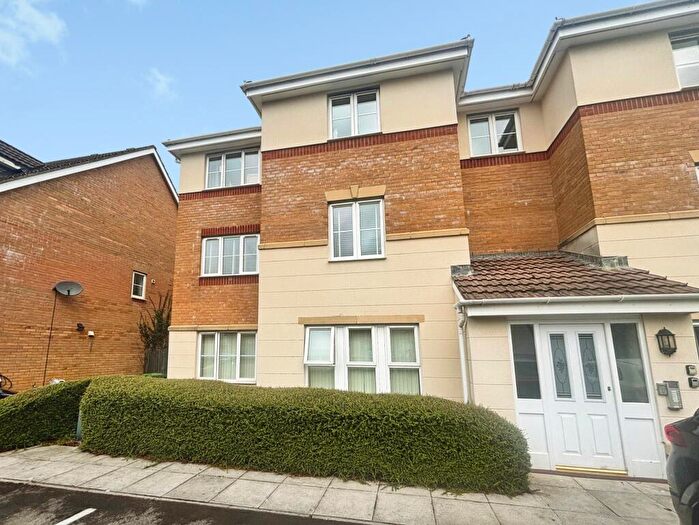 2 Bedroom Flat To Rent In Clos Springfield, CF72