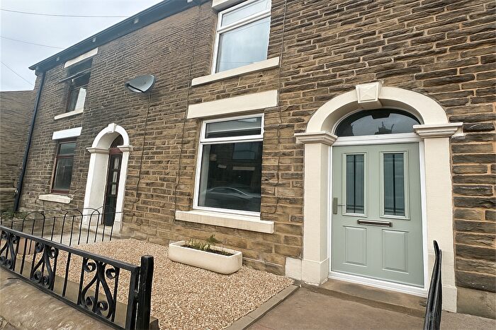 2 Bedroom Terraced House To Rent In Duke Street, Glossop, SK13