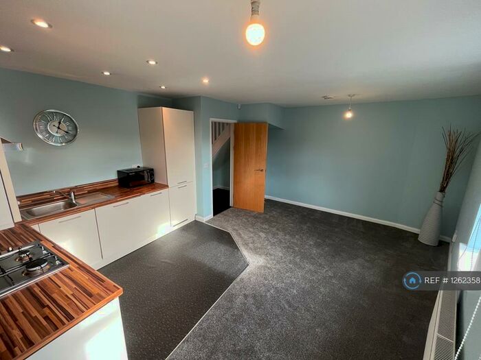 1 Bedroom Flat To Rent In Ty-Mawr Road, Llandaff North, Cardiff, CF14