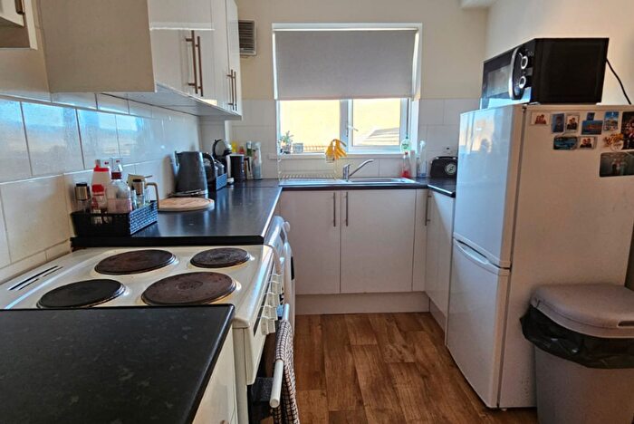 1 Bedroom Flat For Sale In Collingwood Close, Eastbourne, BN23