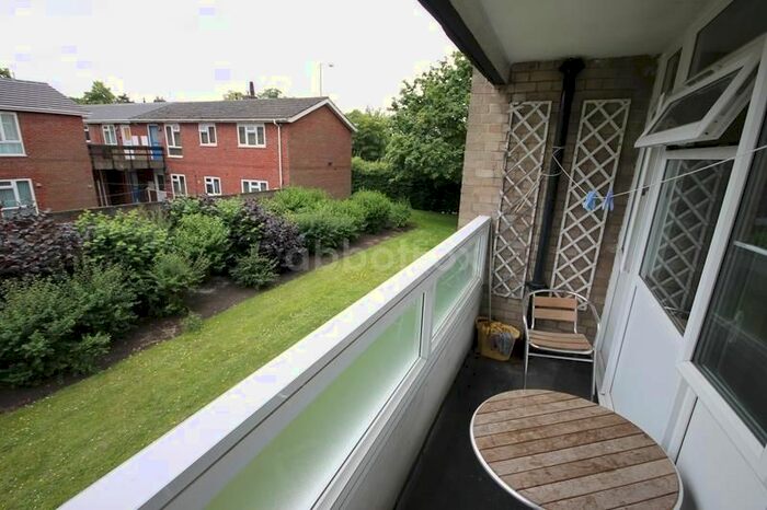2 Bedroom Flat To Rent In Godric Place, Norwich, NR2