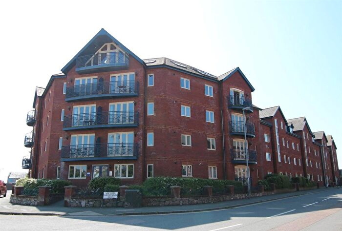 2 Bedroom Flat To Rent In Haven Road, Exeter, EX2