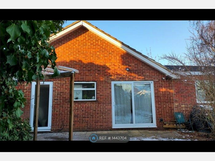 1 Bedroom Flat To Rent In Footscray Road, London, SE9