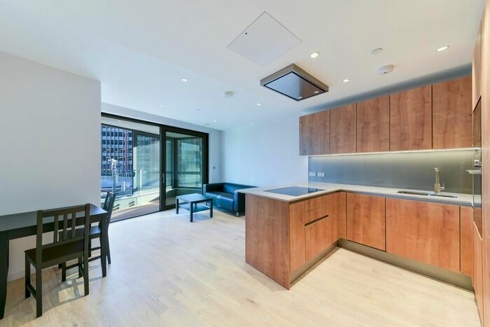 1 Bedroom Flat To Rent In Onyx Apartment, Kings Cross, London, N1C