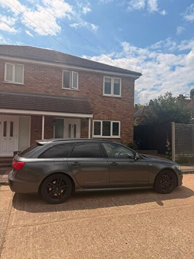 3 Bedroom Semi Detached House To Rent In Chichester Close, Ashford, TN23