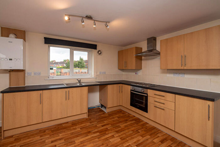 2 Bedroom End Of Terrace House To Rent In Deacon Crescent, Doncaster, DN11