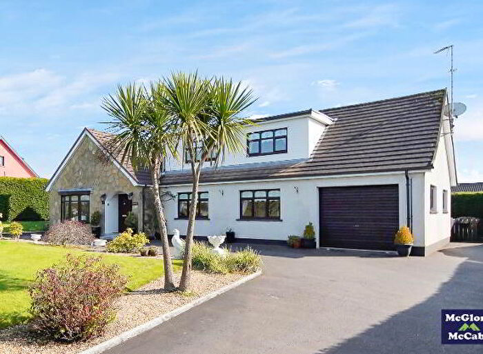 5 Bedroom Chalet Bungalows For Sale In Stewartstown Road, Dungannon, BT71