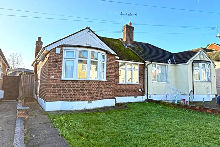 2 Bedroom Semi Detached Bungalow For Sale In Byron Avenue, North Watford, WD24