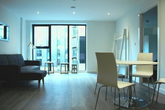 1 Bedroom Flat To Rent In Woden Street, Salford, M5