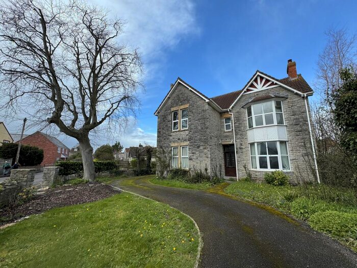 4 Bedroom Detached House To Rent In Portway, Street, Somerset, BA16