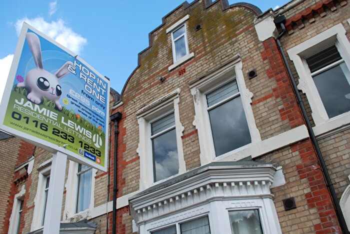 1 Bedroom Flat To Rent In Fosse Road Central, Leicester, LE3