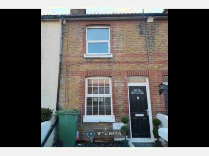 2 Bedroom Terraced House To Rent In Fort Road, Eastbourne, BN22