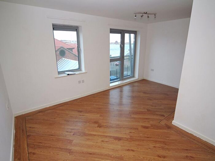 2 Bedroom Flat For Sale In River View, Low Street, Sunderland, SR1