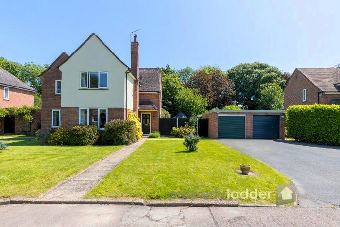 3 Bedroom Detached House For Sale In Barnby Road, Badersfield, Raf Coltishall, Norwich, NR10