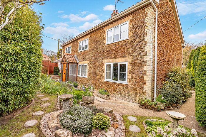 4 Bedroom Detached House For Sale In Setch Road, Blackborough End, King's Lynn, Norfolk, PE32