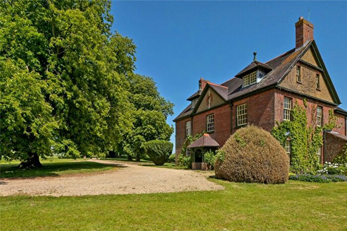 8 Bedroom Detached House To Rent In Upper Winchendon, Aylesbury, Buckinghamshire, HP18