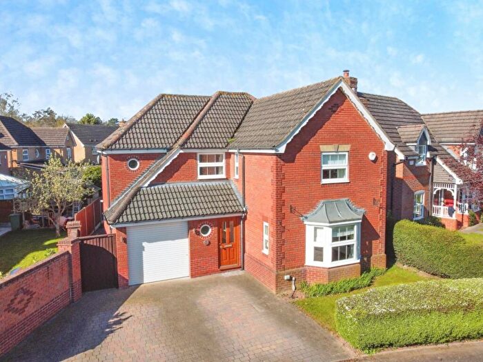 4 Bedroom Detached House For Sale In Nesfield Grove, Hampton-In-Arden, Solihull, B92