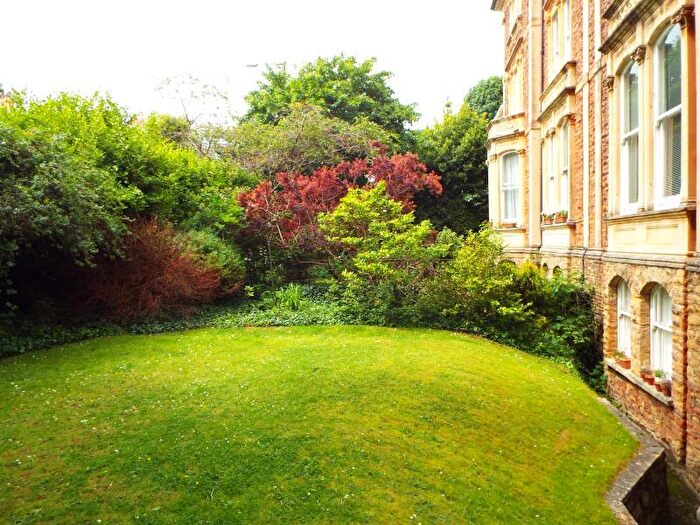 1 Bedroom Flat To Rent In Pembroke Road- Clifton, BS8