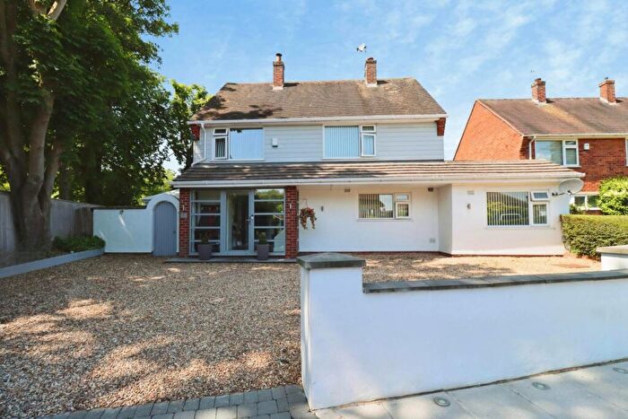 3 Bedroom Detached House For Sale In Heath Dale, Bebington, CH63